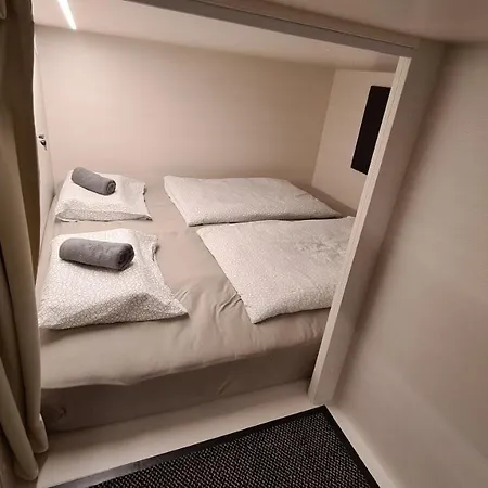 Cabin Hostel * Ljubljana
