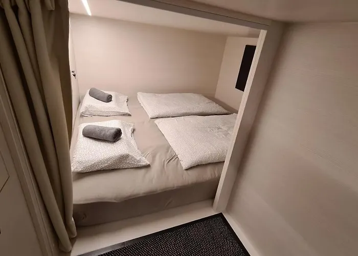 Cabin Hostel * リュブリャナ