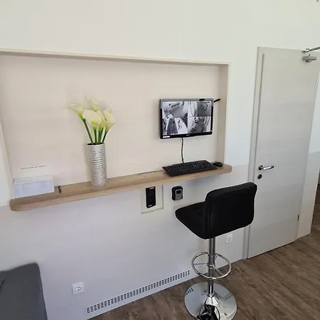 Cabin Hostel Хостел *