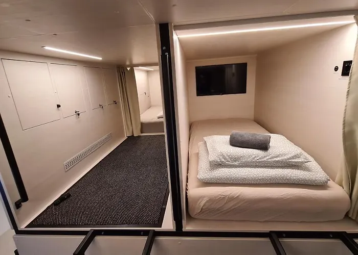 Cabin Hostel Hostal *